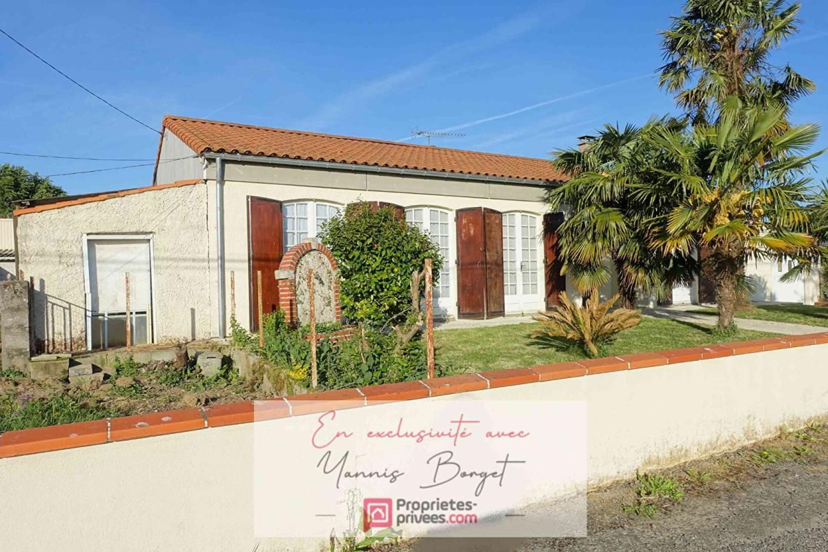 CHAVAGNES-EN-PAILLERS Maison de plain-pied 4 chambres avec dépendances 1