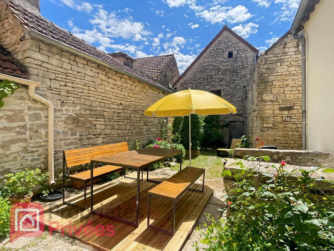 ANNAY-SUR-SEREIN Maison Annay Sur Serein 5 pièce(s) 100 m2 1