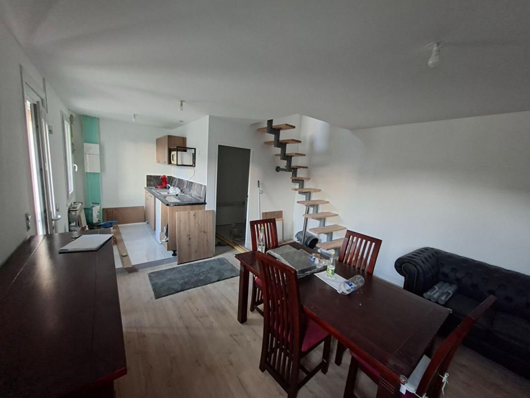 LE PETIT-QUEVILLY Maison Le Petit Quevilly 3 pièce(s) 49.2 m2 2