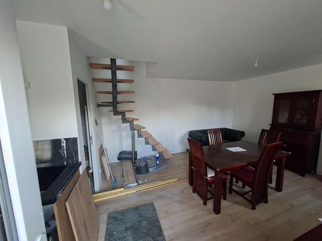LE PETIT-QUEVILLY Maison Le Petit Quevilly 3 pièce(s) 49.2 m2 3