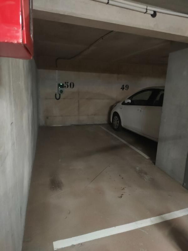 PARIS-13E-ARRONDISSEMENT Parking / box Paris 11.16m2 3