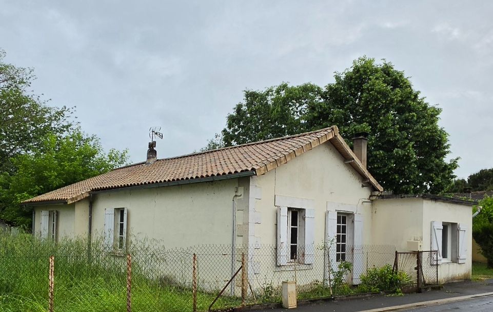 LE PIZOU Maison  proche centre avec jardin 2