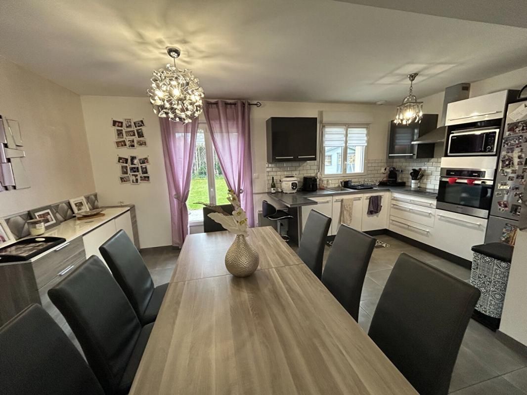 CHAUNY Pavillon récent 100m² 4