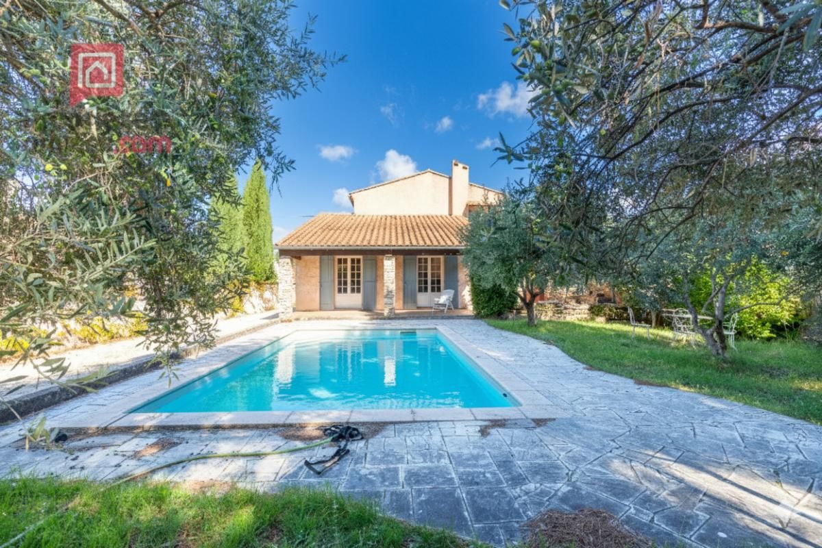 CARPENTRAS Maison Carpentras 6 pièce(s) 137 m2 sur un terrain de 770 m2 avec piscine 1
