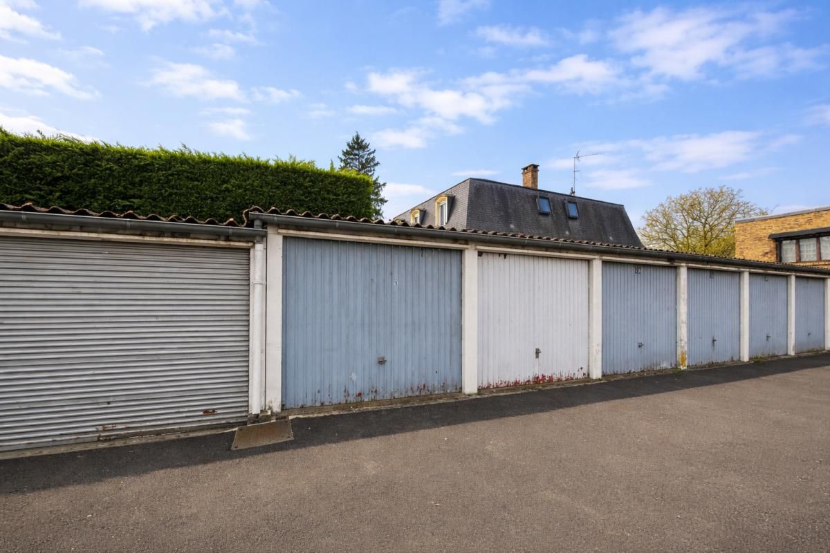 Parking / box Yerres 13.28m2