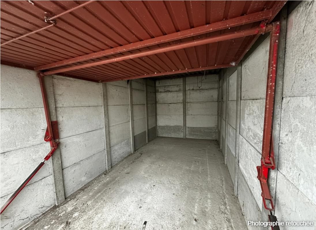 YERRES Parking / box Yerres 13.28m2 2