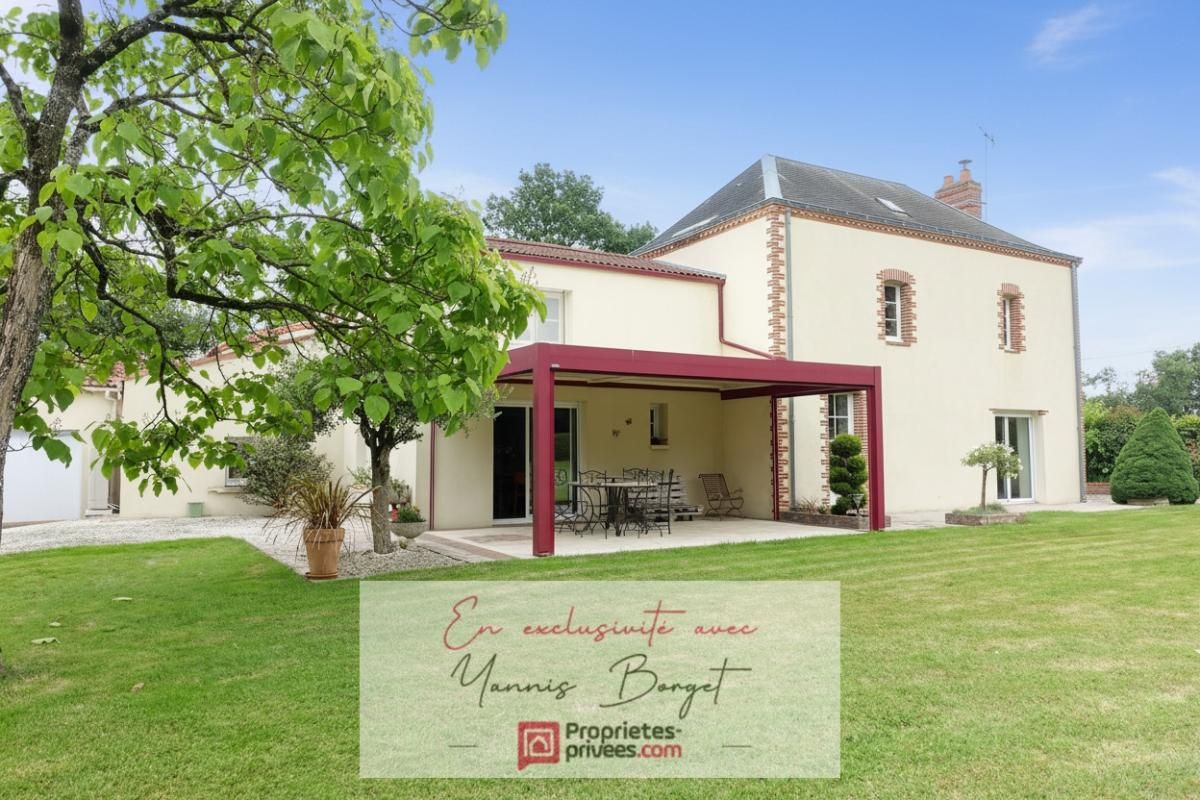 CHAUCHE Maison de caractère 181 m², studio annexe, garage, jardin arboré 2