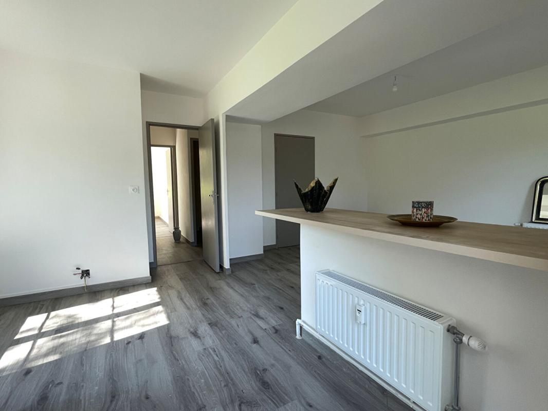 MONTBRISON Appartement Montbrison 4 pièce(s) 70 m2 3