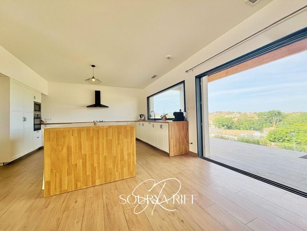 CONQUES-SUR-ORBIEL EN EXCLUSIVITE Villa d 'Architecte avec piscine à 10 min de Carcassonne 4