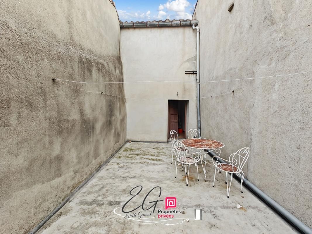 RIEUX-MINERVOIS Maison en pierre avec tomettes, terrasse et atelier ? Rieux-Minervois 2