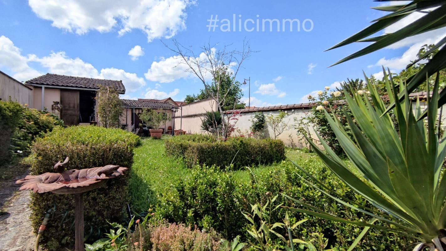 SEZANNE Maison Sézanne 7 pièces 189 m2 3