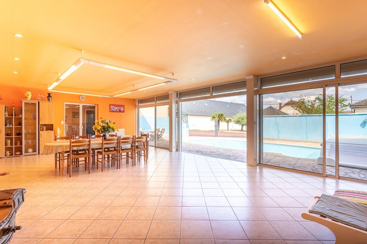 VILLEFRANCHE-SUR-CHER Maison Villefranche Sur Cher 11 pièces 320 m2 3