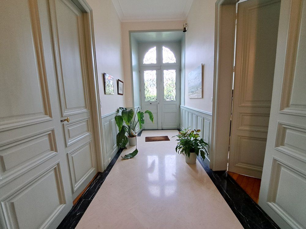 ANGERS Hôtel particulier d'exception au coeur du Triangle d'Or à Angers 2
