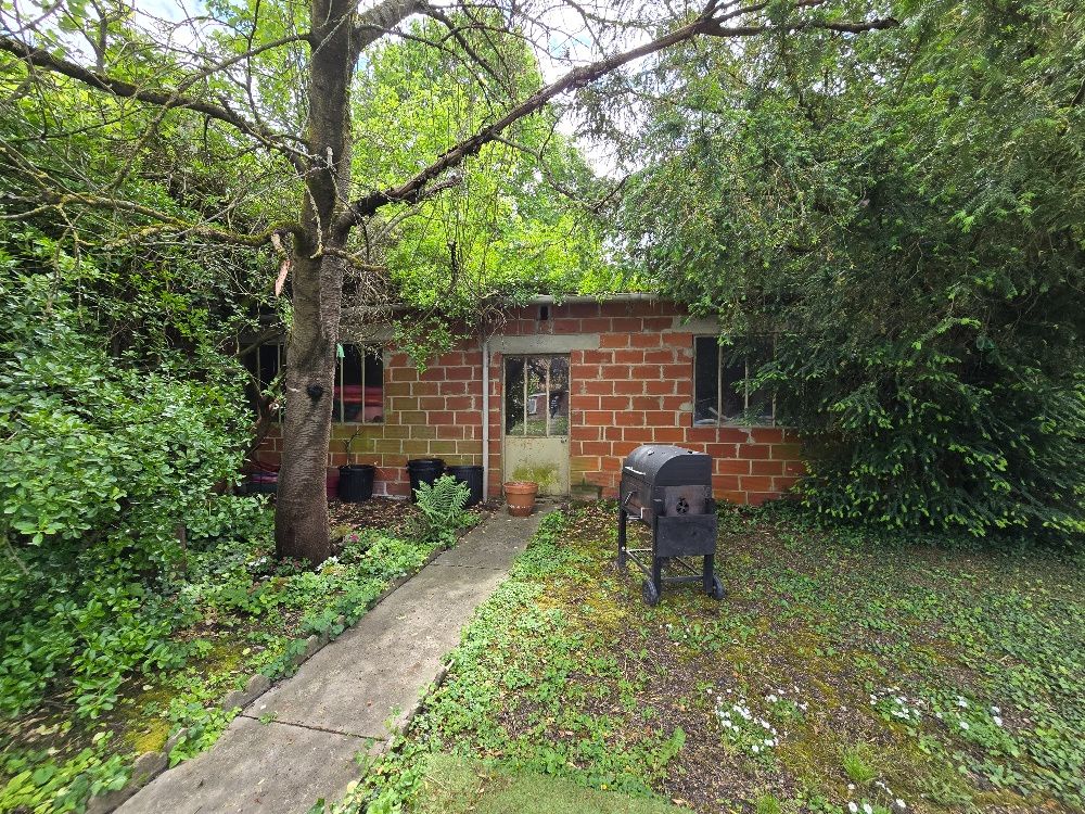 CHELLES 500 m gare RER E et Transilien P : Maison louée de 5 pièces 80 m² Terrain 620 m² Investissement locatif 4