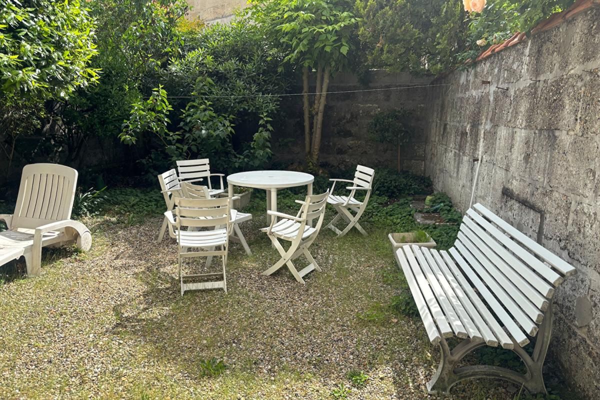 BORDEAUX Belle Maison en Pierre 3