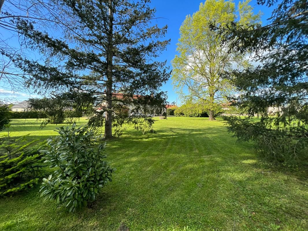 Maison Garchizy 7 pièce(s) 205 m2 sur un parc de 5961m2
