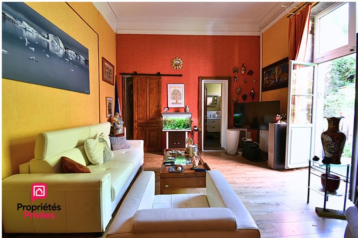 SAINT-DIDIER-AU-MONT-D'OR Duplex T 2 de caractère au cachet historique - 3