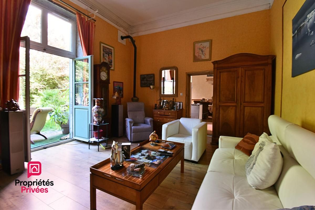SAINT-DIDIER-AU-MONT-D'OR Duplex T 2 de caractère au cachet historique - 4
