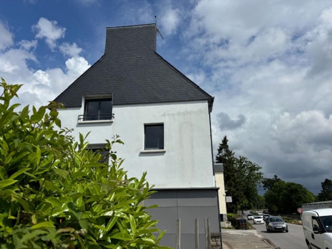 QUIMPER 29000 QUIMPER Corniguel - IMMEUBLE professionnel / Local d'activité ? 150 m² ? Emplacement stratégique 4