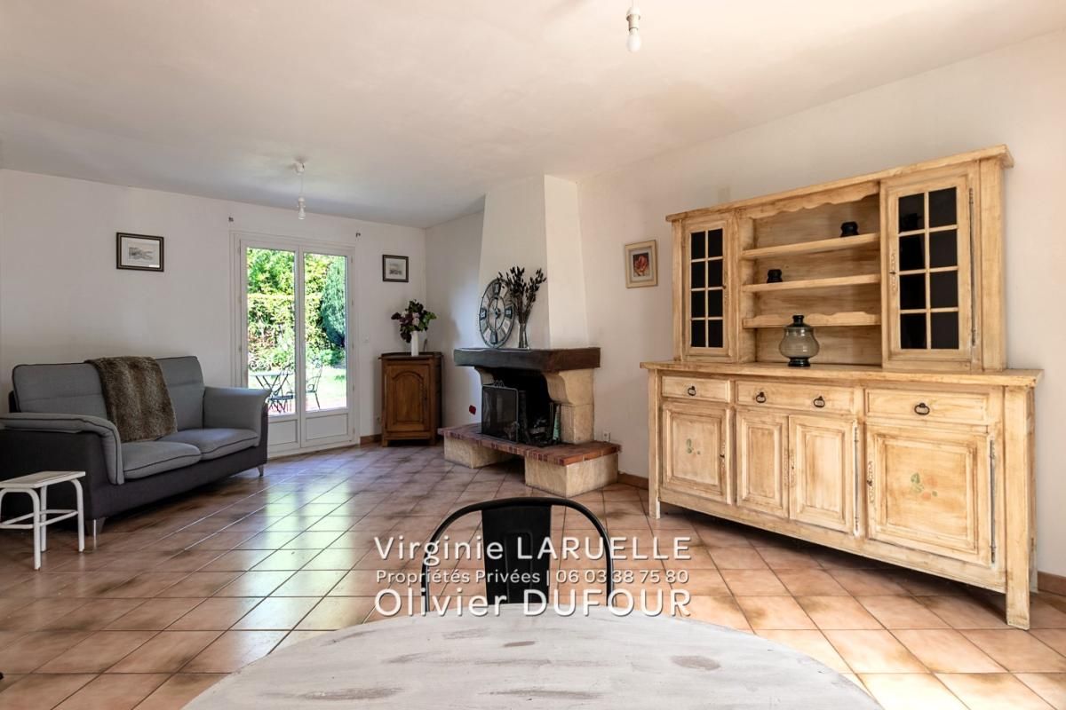 BARENTIN Barentin Maison plain-pied 3 chambres véranda abri de jardin et garage 2