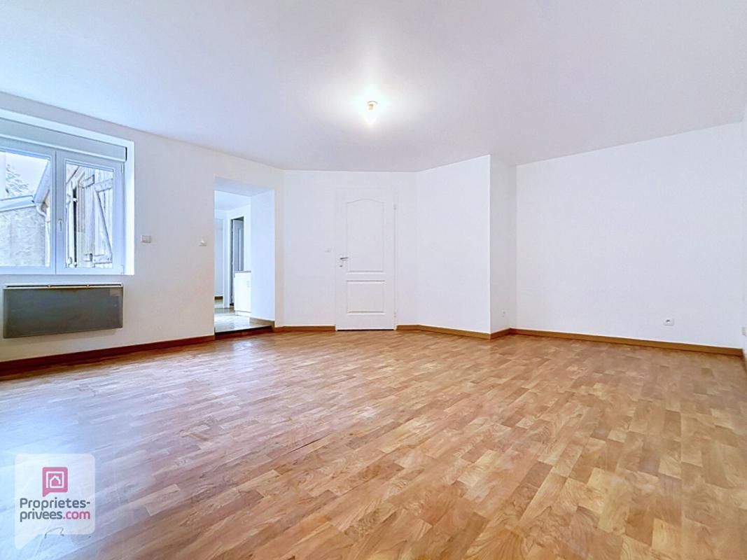 LUNEVILLE Appartement Luneville 2 pièce(s) 43 m2 1