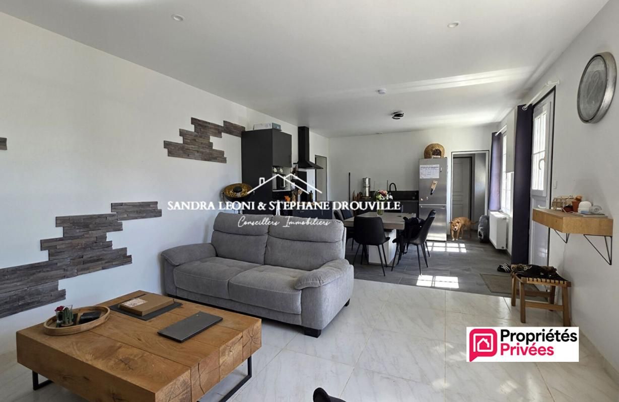 MAINTENON PROCHE MAINTENON CHARMANTE MAISON RENOVEE de 110 m², 3 chambres 3