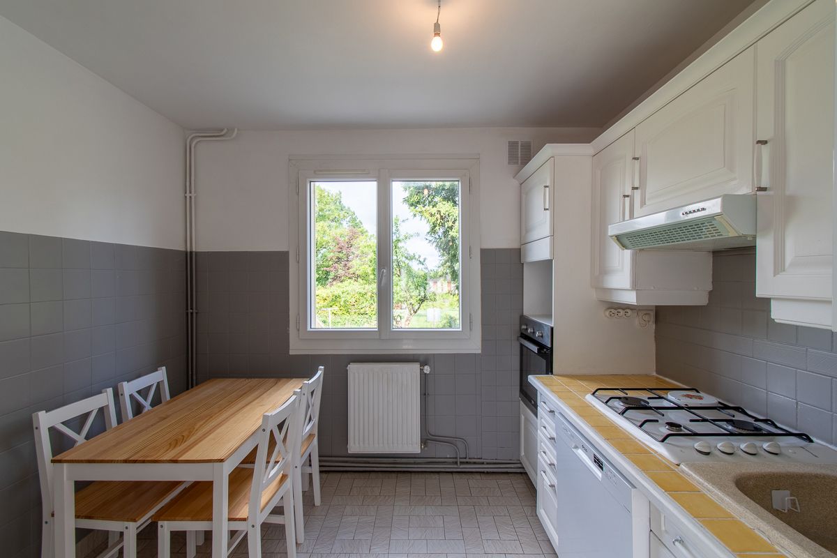 VIERZON Maison Vierzon 4 pièce(s) 68.61 m2 3