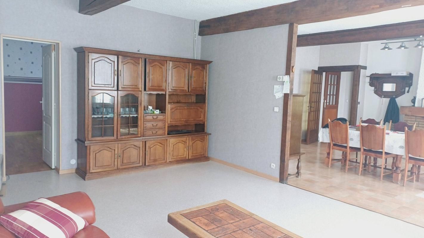 NOYON IMMEUBLE MONO PROPRIETE 1