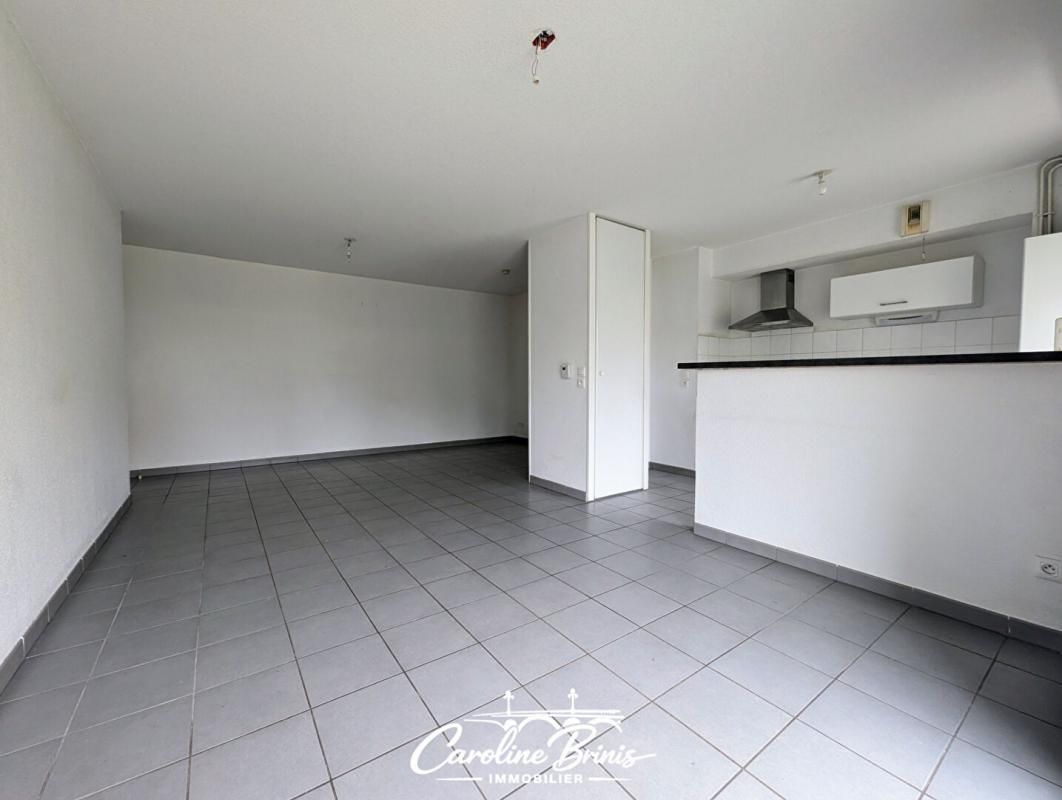 MERIGNAC APPARTEMENT AVEC PARKING/TERRASSE - MERIGNAC CAPEYRON - T3 DE 68 m² 4