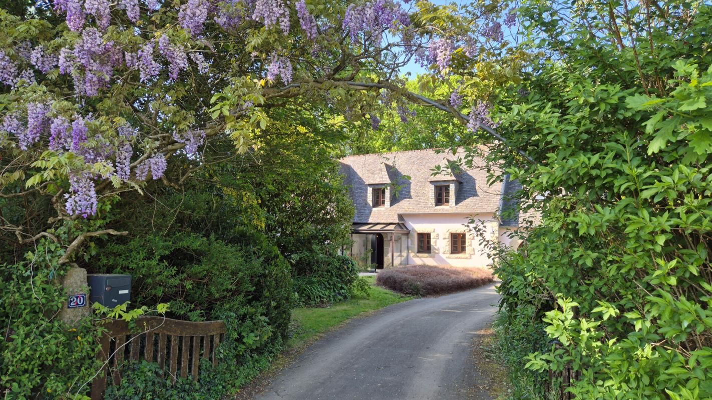 PLOURIN-LES-MORLAIX Belle néo bretonne de 1990 1