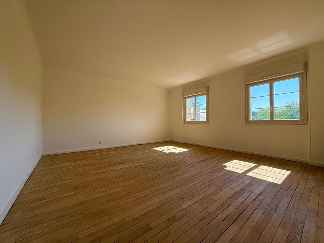 FALAISE Appartement Falaise 2 pièces 64 m2 2