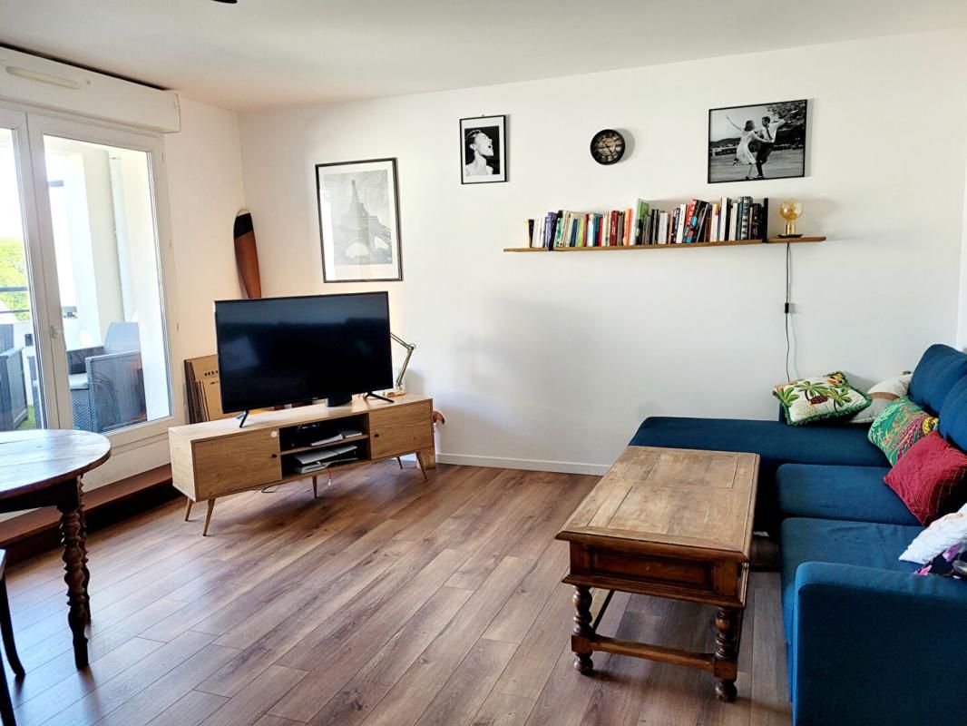 ELVEN ELVEN  BOURG - Appartement 2 chambres avec parking et terrasse 2