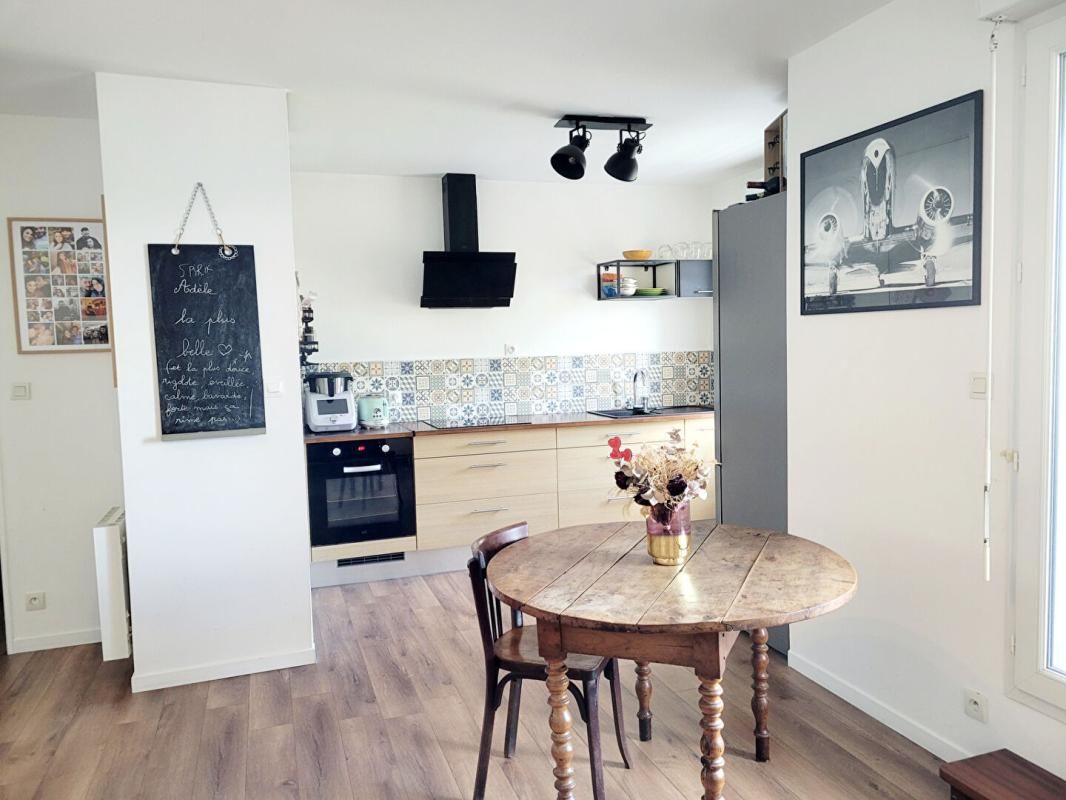 ELVEN ELVEN  BOURG - Appartement 2 chambres avec parking et terrasse 3