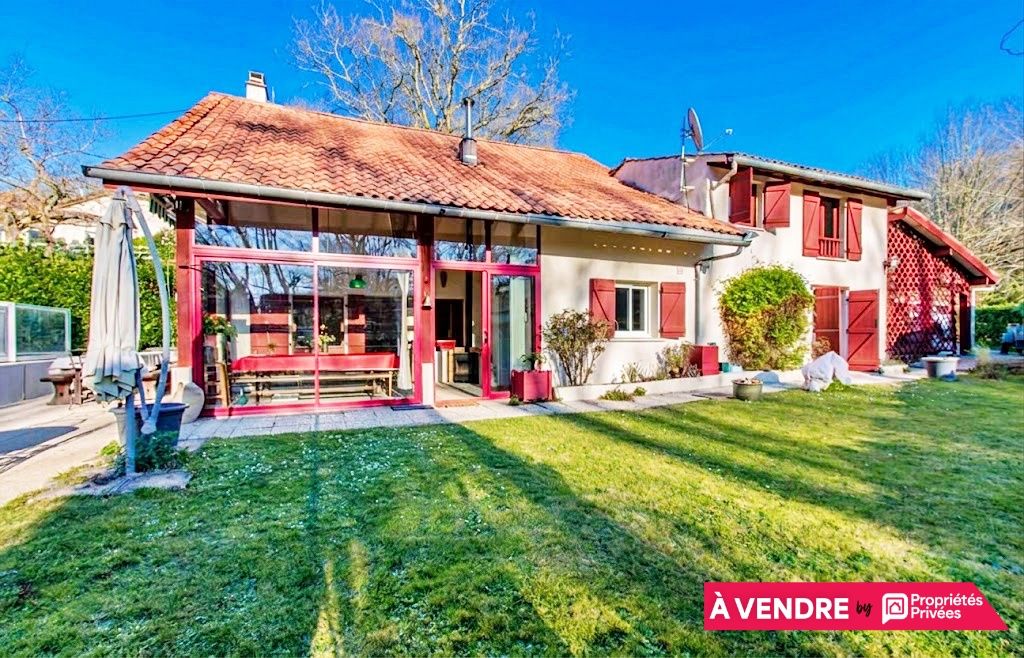 CAMBES Maison Cambes 7 pièce(s) 158 m2 jardin piscine 4