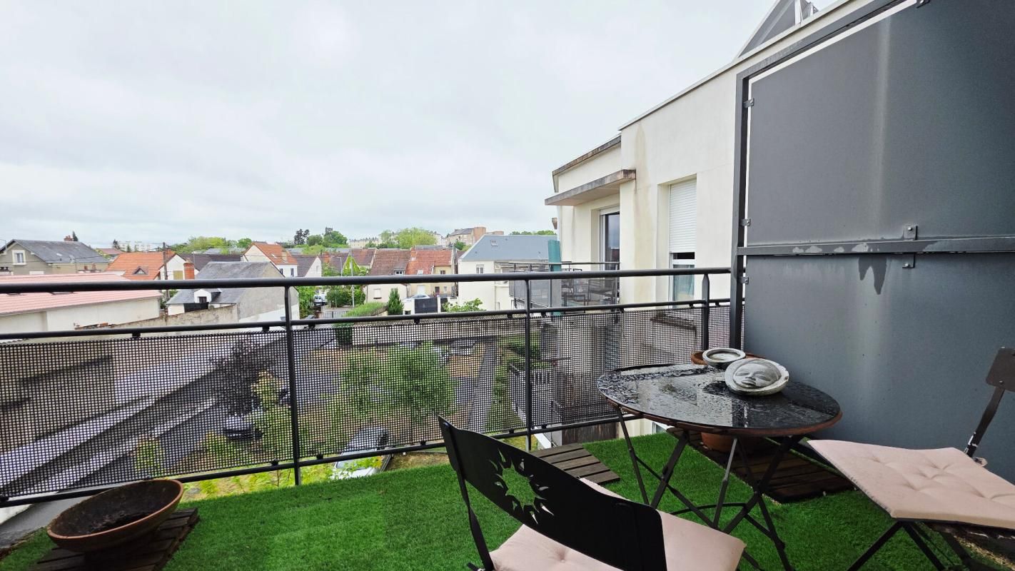 BOURGES BOURGES APPARTEMENT RECENT 3 PIECES TERRASSE GARAGE PARKING 1