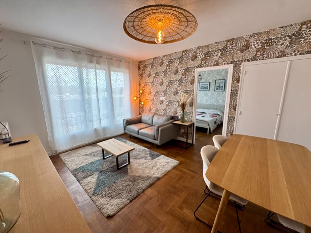 LIMOGES Appartement refait à neuf Limoges 2 pièce(s) 44 m2 2