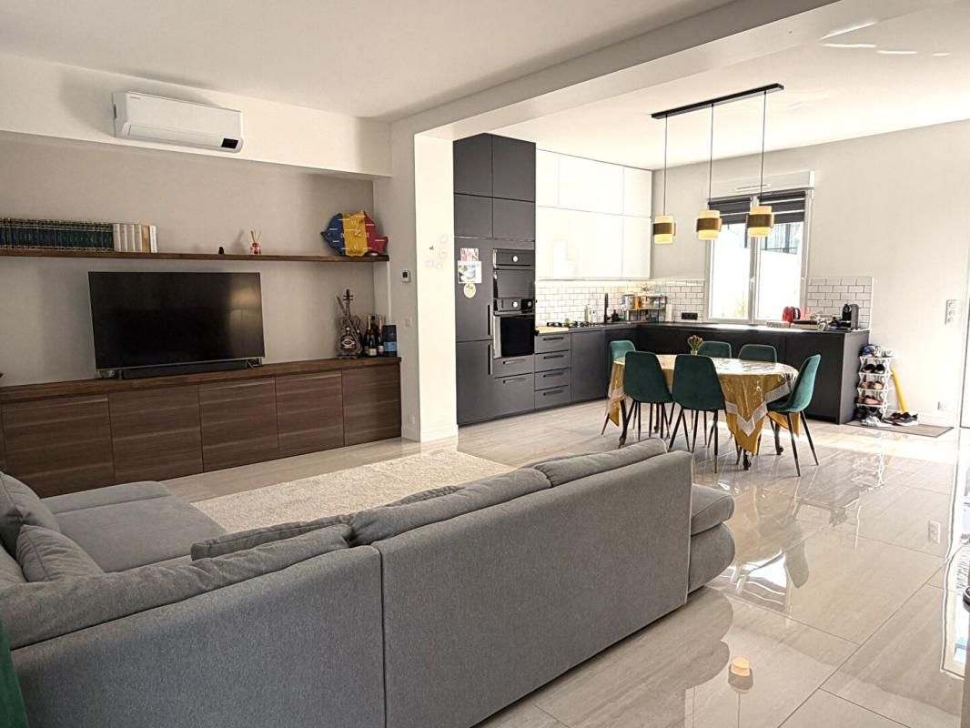 CHOISY-LE-ROI Maison Choisy-le-roi 4 pièce(s) 97.29 m2 2