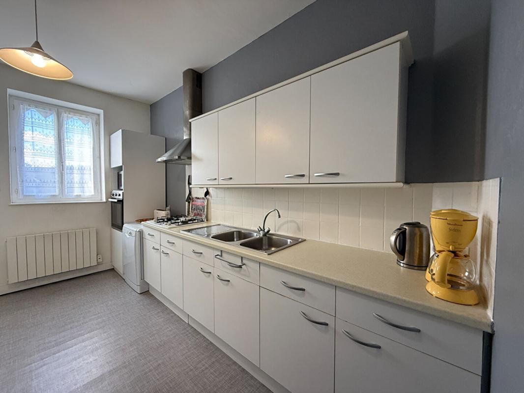 FECAMP Fécamp appartement 4 pièces de 96.45 m2 2