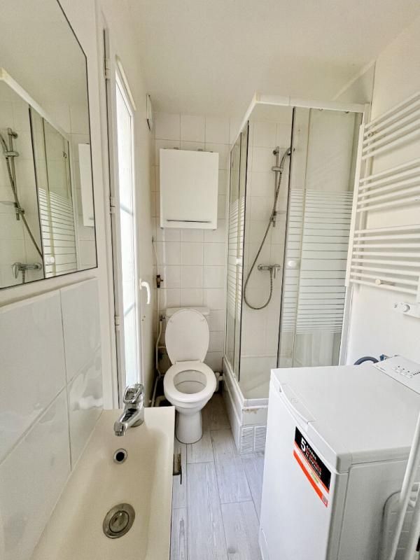 LEVALLOIS-PERRET Studio 17 m2 Levallois 3