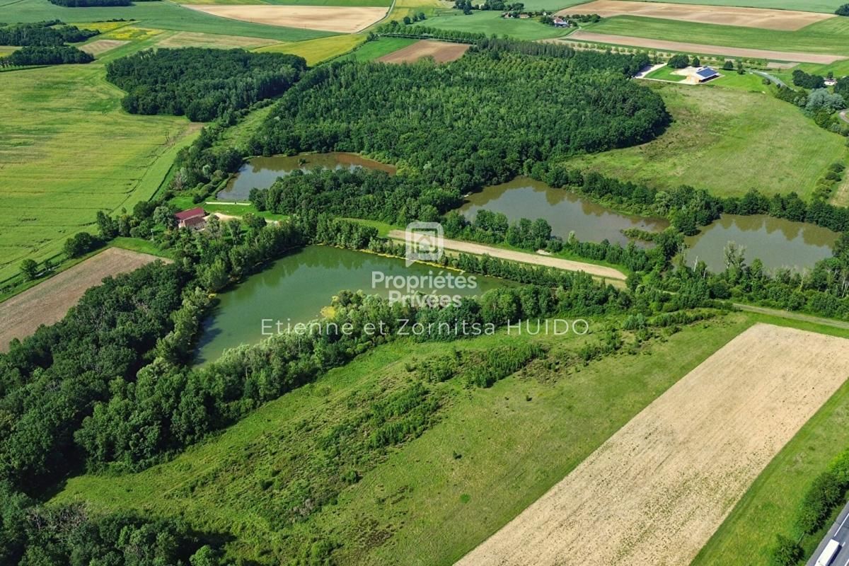 MEUNET-SUR-VATAN DOMAINE DE CHASSE D'EXCEPTION DE 58,5 HECTARES ? ÉTANGS, RIVIÈRE ET ANCIEN MOULIN 1