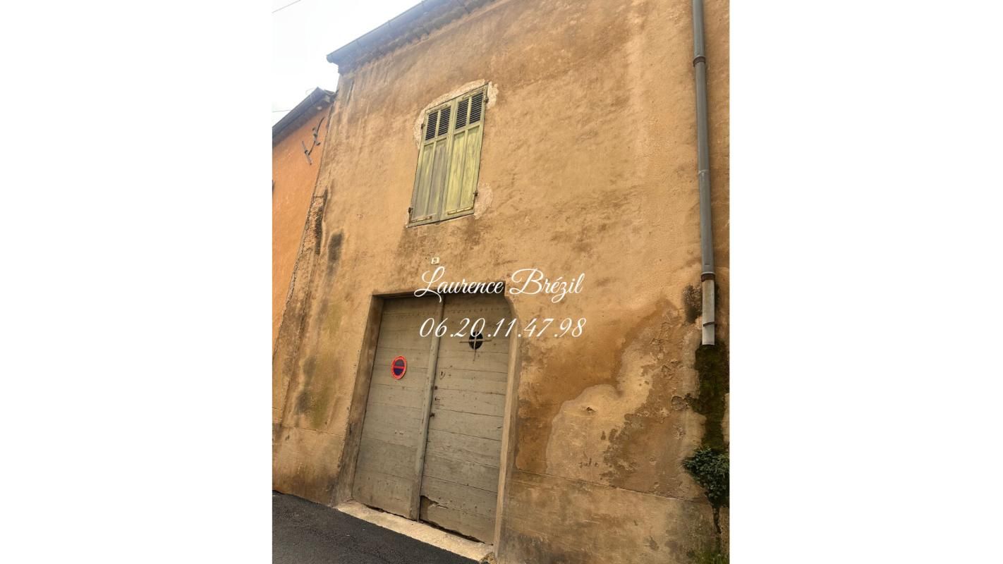 VALENSOLE Remise à réhabiliter au coeur de Valensole 1
