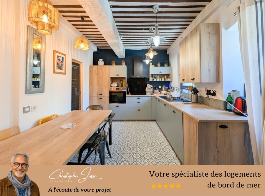 LEUCATE LEUCATE VILLAGE - Maison de caractère avec terrasse suspendue 1