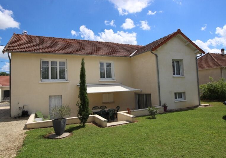 Maison Chatellerault 7 pièce(s) 171.96 m2