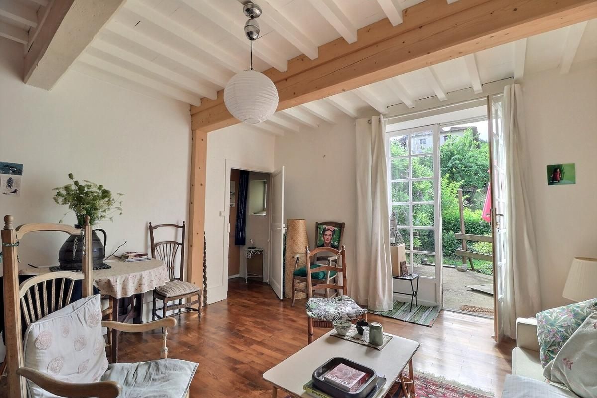 SAINT-PIERRE-LE-VIEUX Jolie maison avec jardin 4