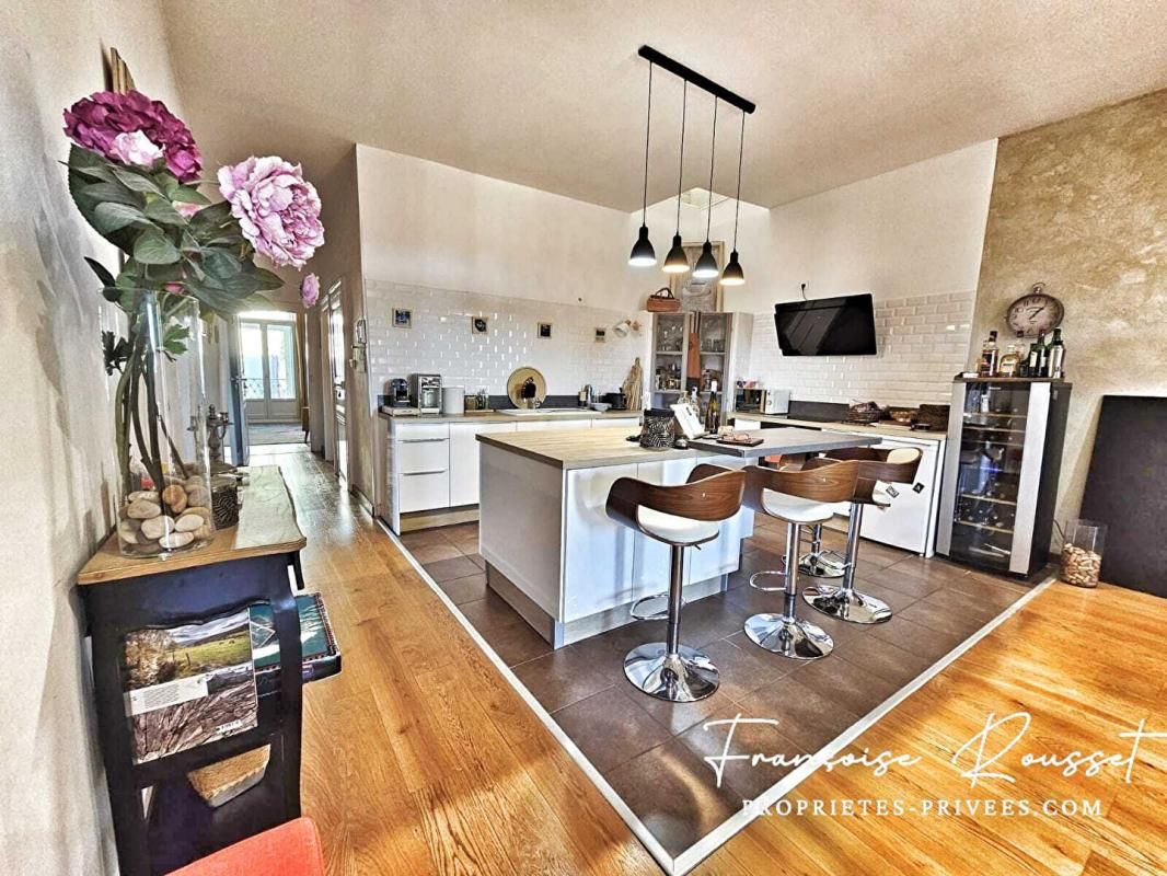 FABREGUES APPARTEMENT T4 136M², 40m² TERRASSE et GARAGE à FABREGUES 3