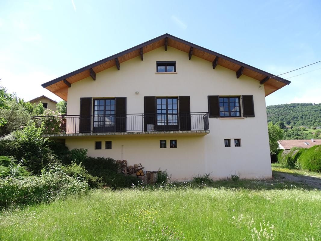 LAVANS-LES-SAINT-CLAUDE Maison Lavans Les Saint Claude 5 pièce(s) 111 m2 2