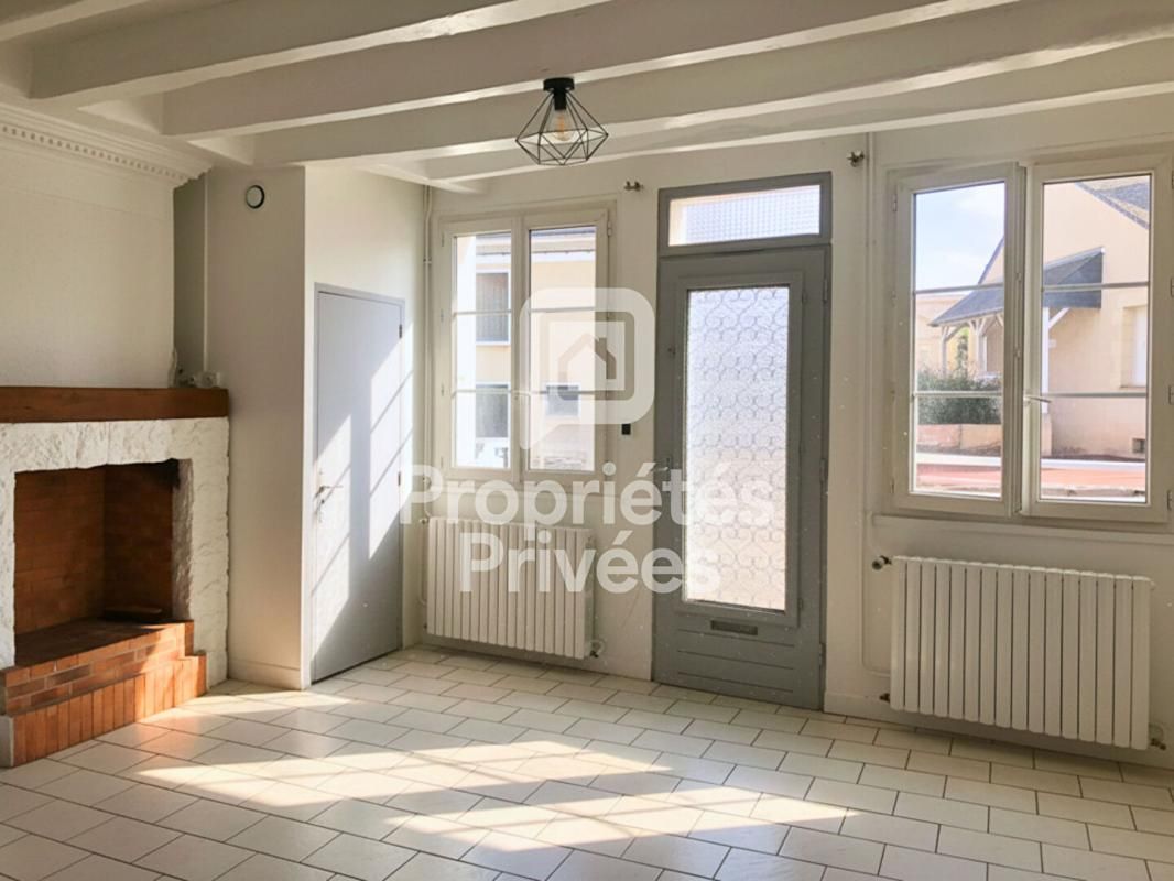 CHEILLE EXCLUSIVITÉ À VENDRE À CHEILLÉ 37190 / LA CHAPELLE ST BLAISE (1 KM AZAY LE RIDEAU) : MAISON DE VILLE 4 PIÈCES 2