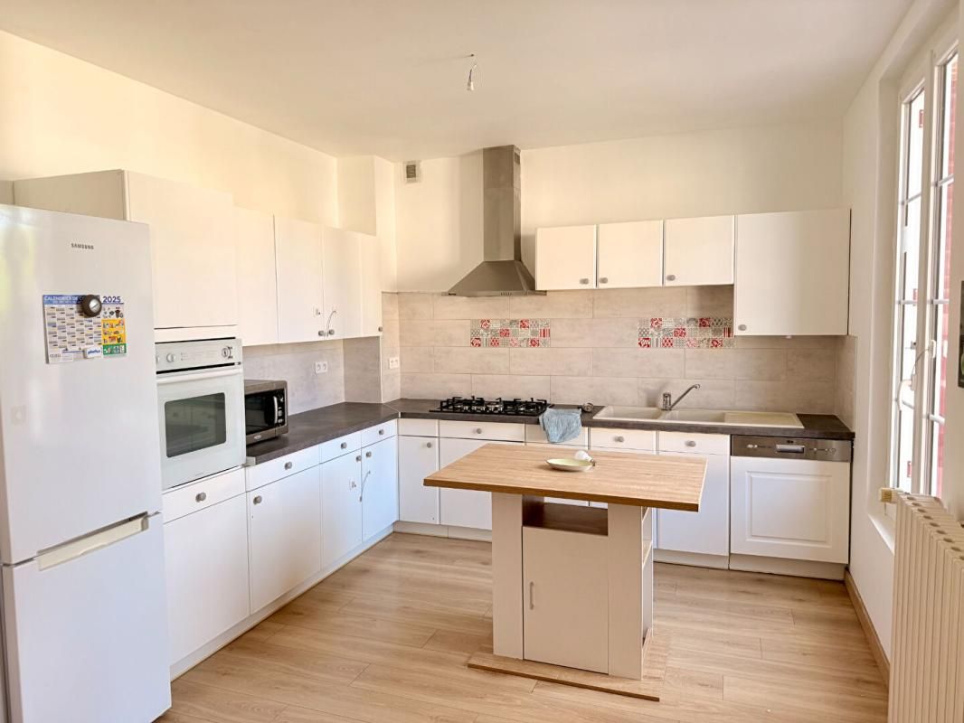 CHARMOY Maison sur sous-sol 5 pièces 4 chambres 110 m2 2