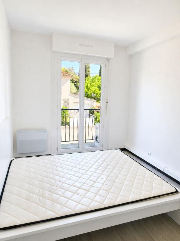 LE MUY Appartement Le Muy 2 pièce(s) 42 m2 3