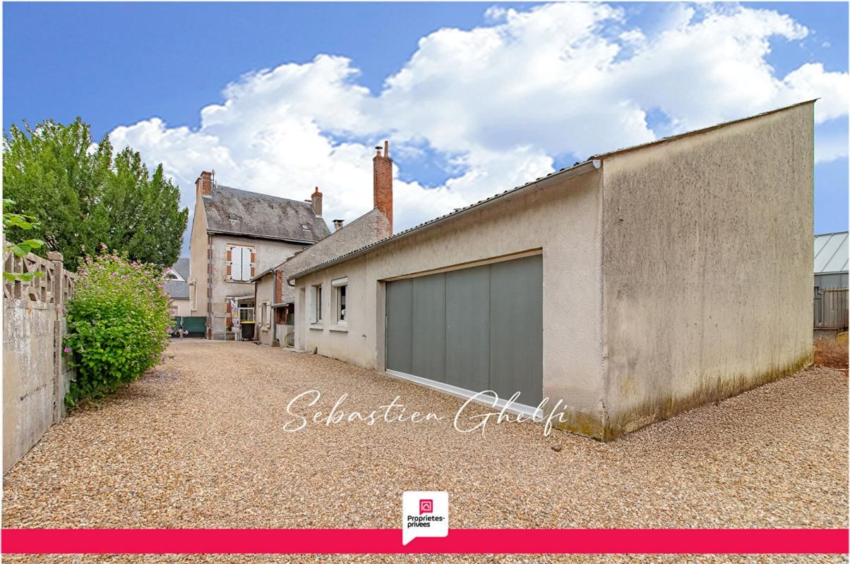 CELLETTES immeuble Cellettes possibilité de crée 3 logements 2